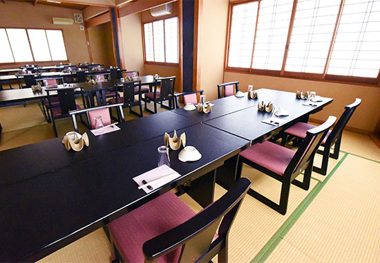 店舗案内